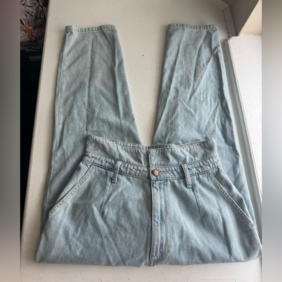 Reformation Denim - Reformation high waisted jeans size 27